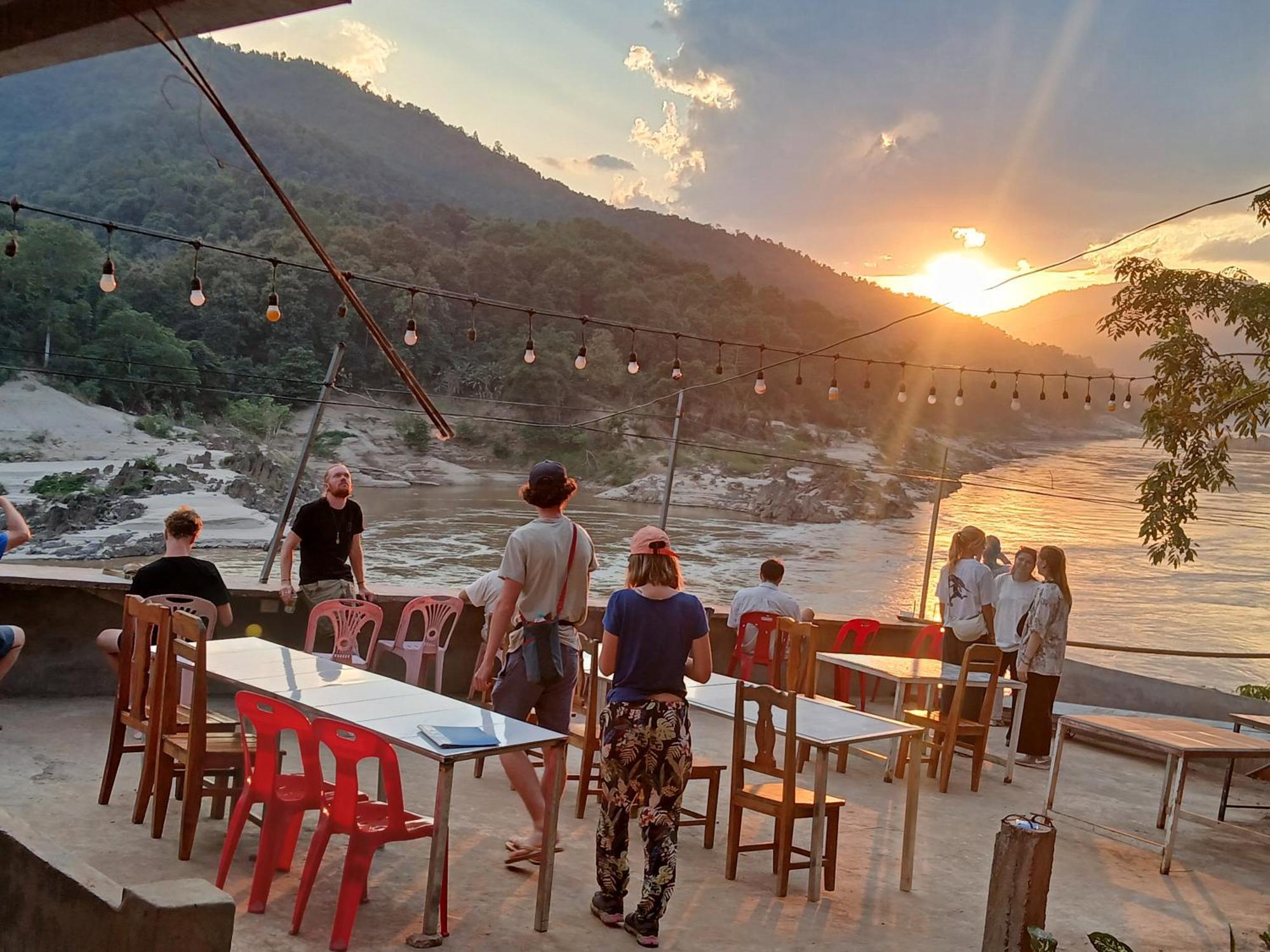 Villa Mekong Guesthouse Pakbeng Luaran gambar